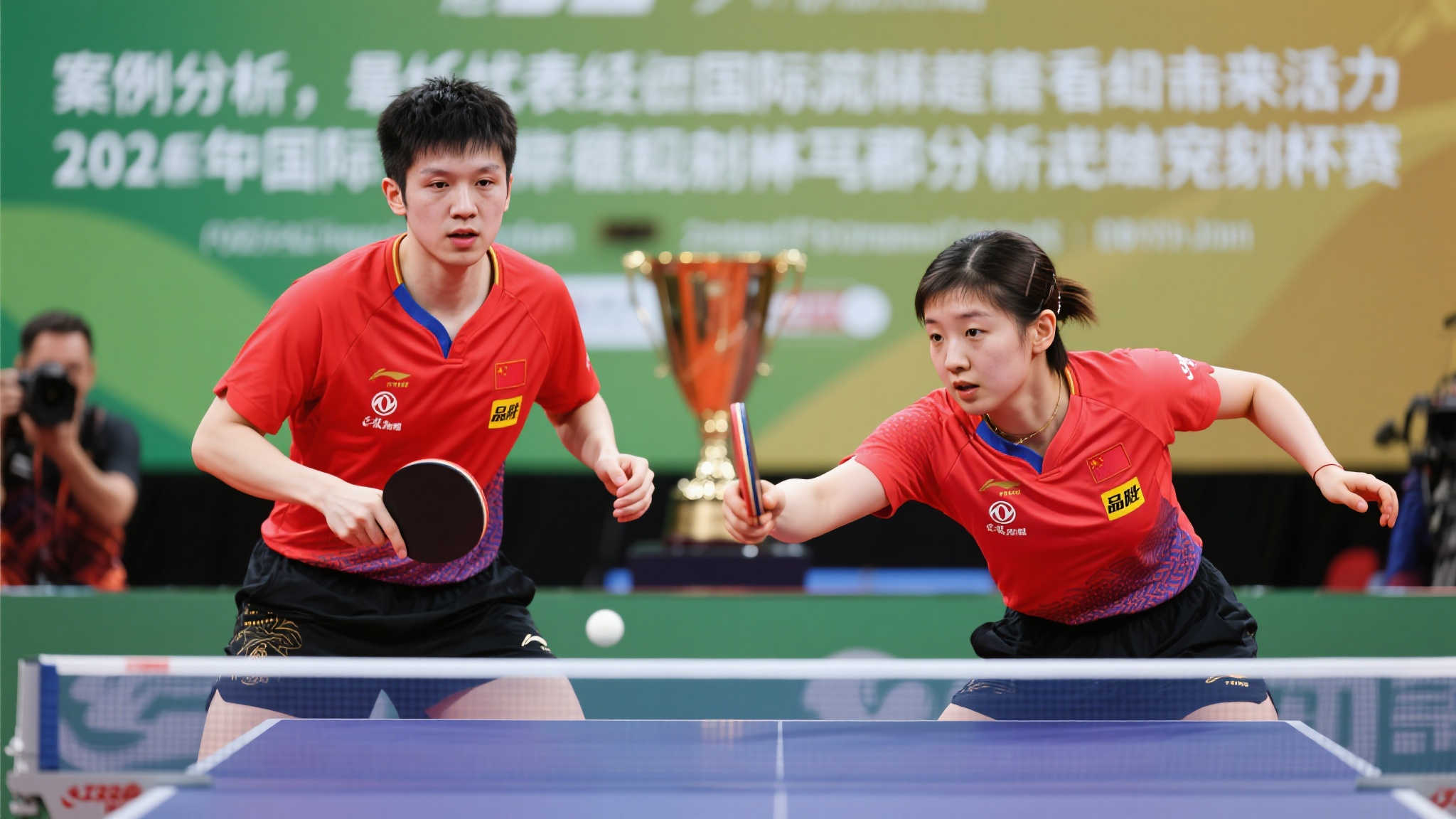 在小城镇中 在小城镇中